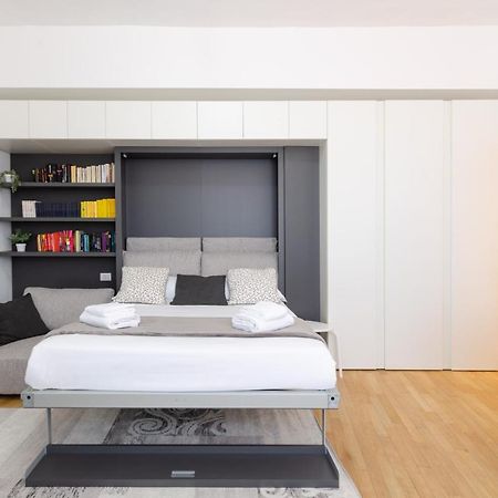 Design Apartment - Spadolini, Campus Bocconi Milan Bagian luar foto