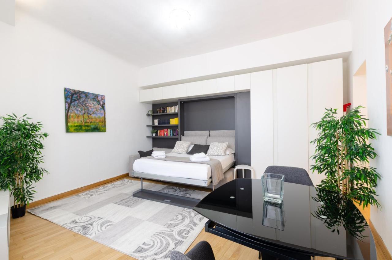 Design Apartment - Spadolini, Campus Bocconi Milan Bagian luar foto